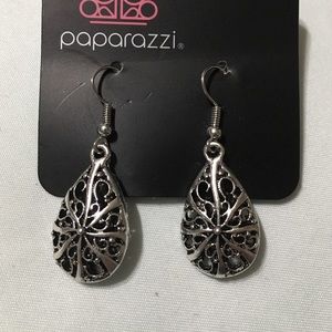 Dangle earrings